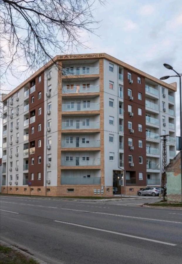 Krstic_Lux Apartman Szabadka Kültér fotó