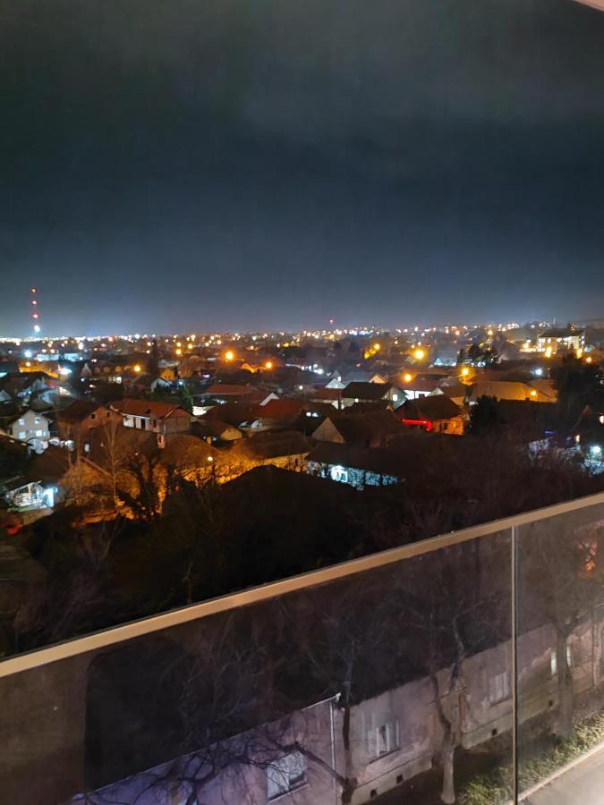 Krstic_Lux Apartman Szabadka Kültér fotó